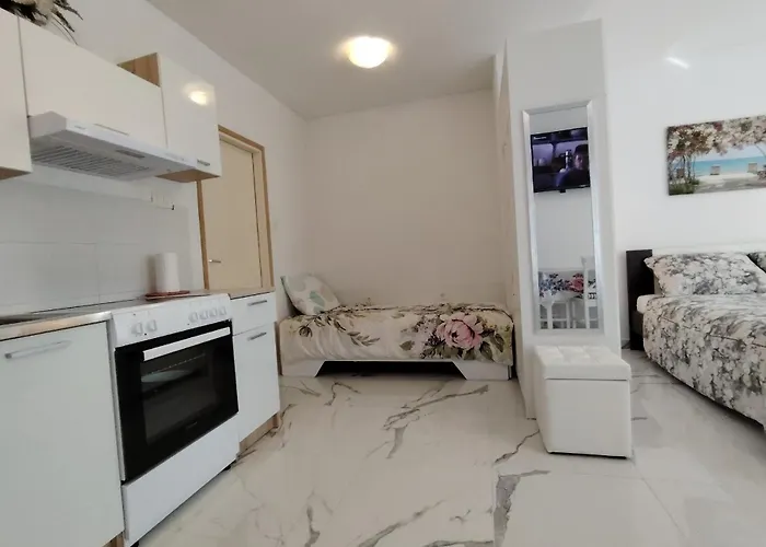 Studio-apartman Ella بوريتش